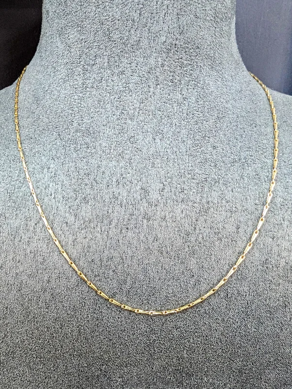 Ladies necklaces gold-plated finishes-9ct Gold Hayseed Chain Necklace - Various Lengths