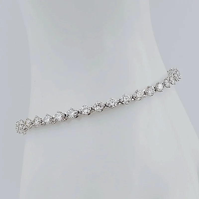 Ladies bracelets raw stone bracelets-Ladies bracelets raw stone bracelets-Women's 14K White Gold 5.16 Carat Total Weight (VS2 Color H) 10.6 GR Diamond Tennis Bracelet.