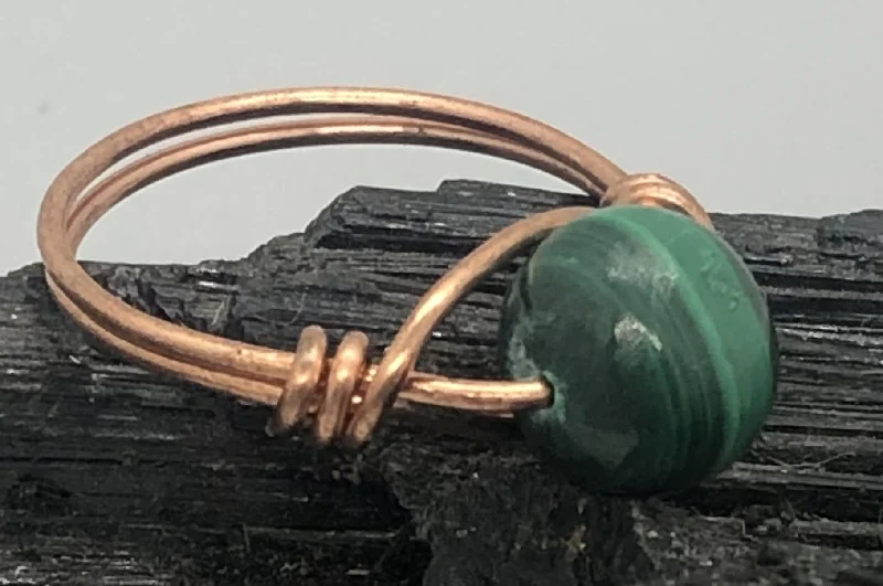 Ladies rings mixed metal finishes-Malachite Copper Bead Ring