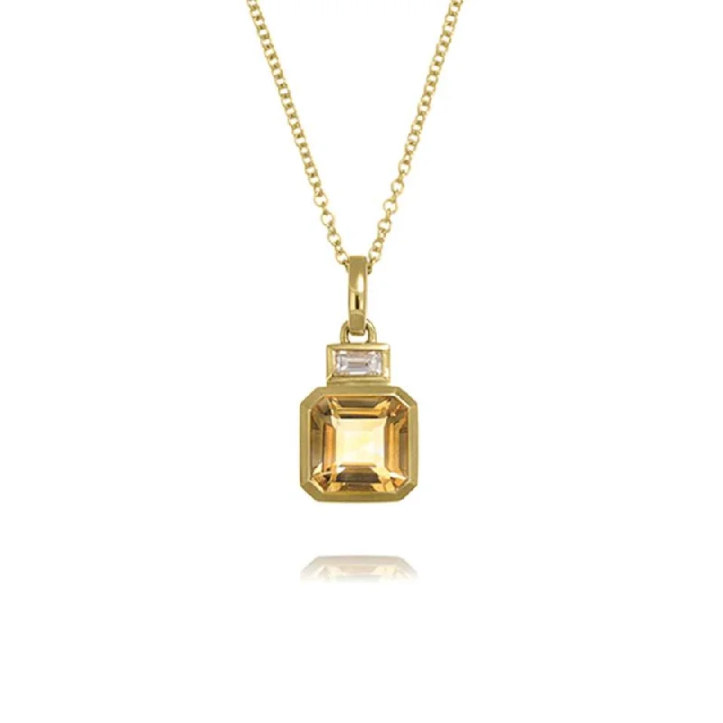 Ladies necklaces sturdy build designs-18ct Gold Diamond and Citrine Pendant Necklace