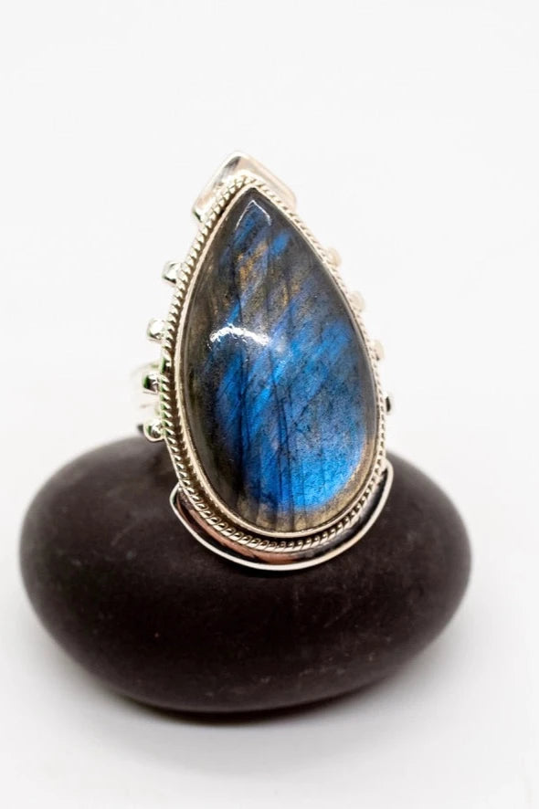 Ladies rings global brand styles-Tear Drop Labradorite Sterling Siver Ring