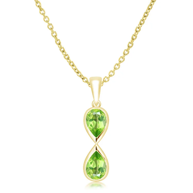 Ladies necklaces zodiac sign necklaces-Unique & Co Gold Vermeil Peridot Pendant Necklace