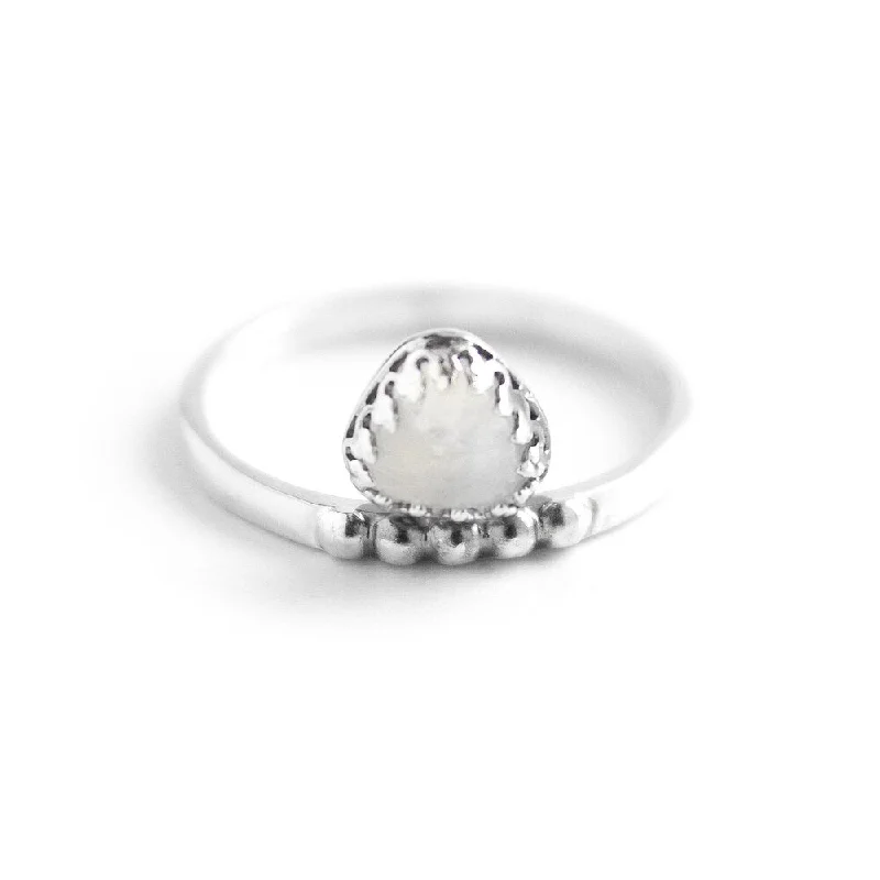 Ladies rings synthetic jewel options-Troie Silver Ring