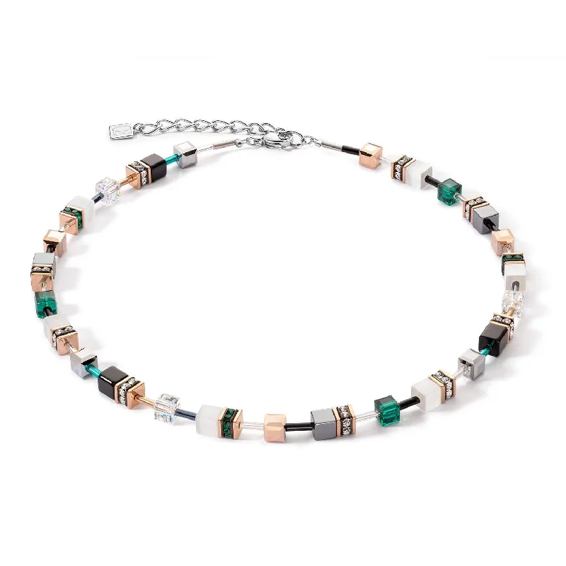 Ladies necklaces expressionist designs-Coeur De Lion Green-White Iconic GeoCUBE® Necklace