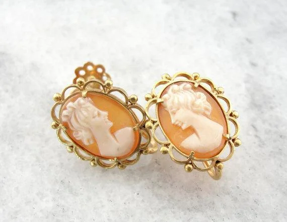 Ladies earrings vintage estate pieces-Vintage Cameo Screw Back Earrings