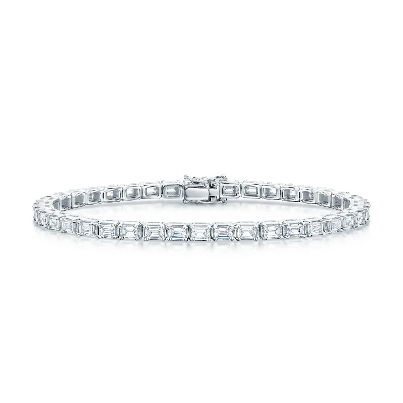 Ladies bracelets Italian crafted bracelets-Ladies bracelets Italian crafted bracelets-18ct White Gold Emerald Cut Diamond Claw Set Tennis Bracelet