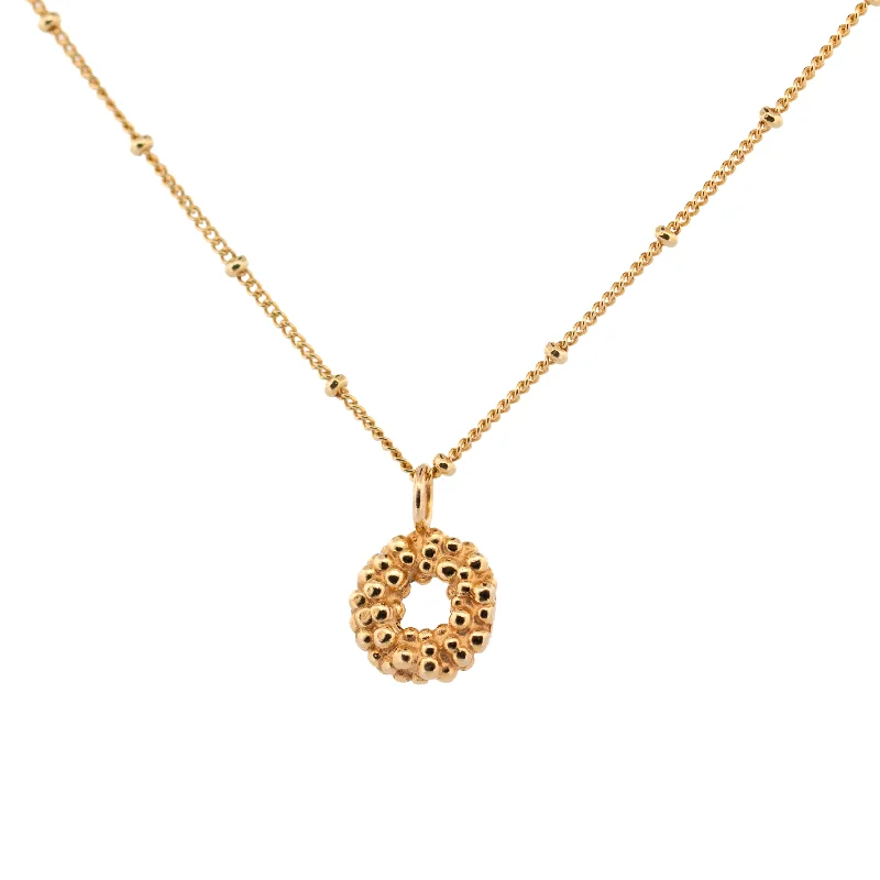 Ladies necklaces twisted chain styles-Dainty London 9ct Gold Mini Barnacle Necklace